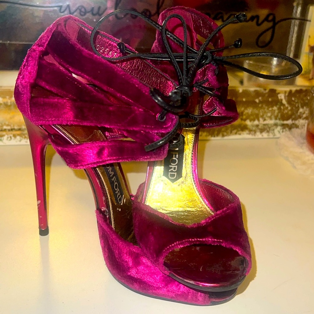 Tom Ford Purple Heels Elegant Design